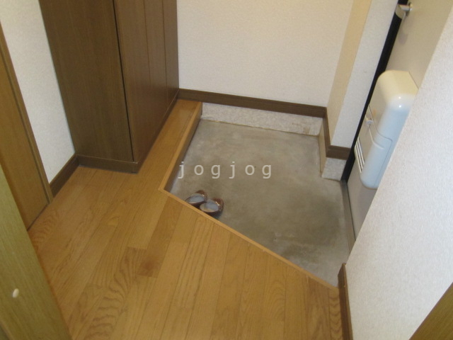 玄関　類似