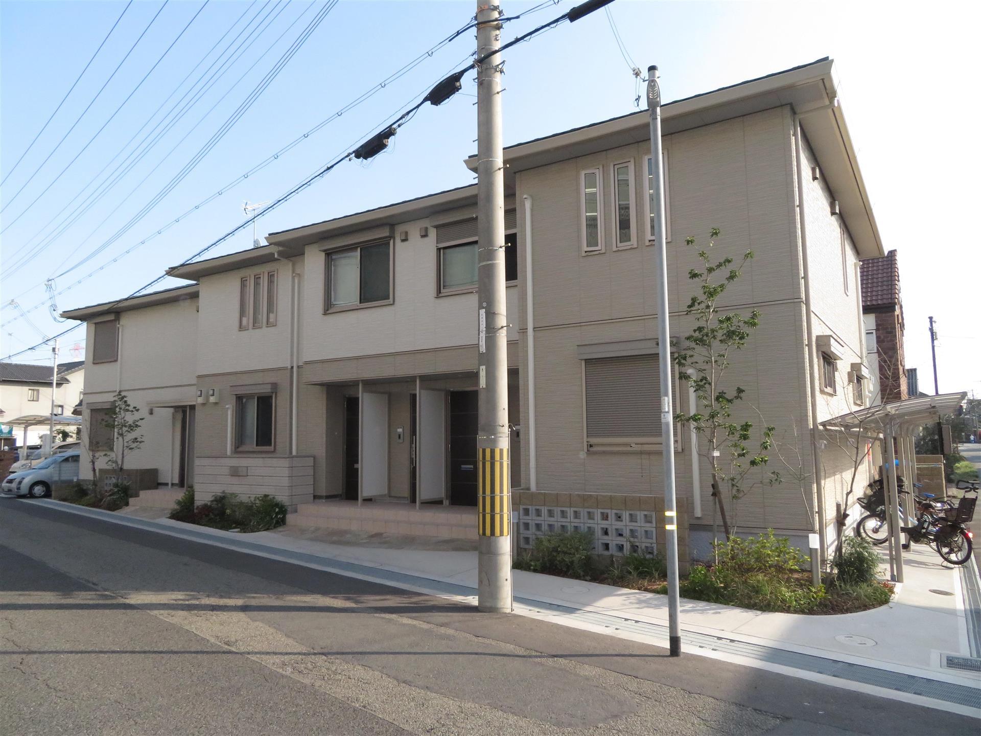 建物外観　■外観