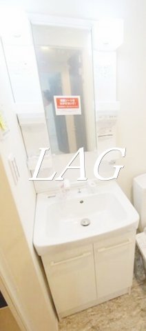洗面設備　独立洗面台です。