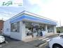 コンビニ　ローソン松阪石津町店（コンビニ）まで552m