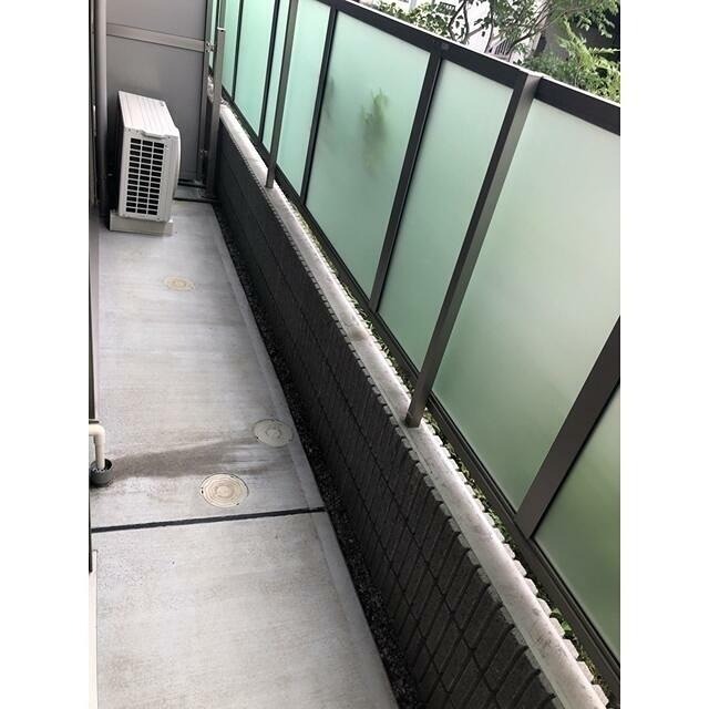 バルコニー　※同仕様写真
