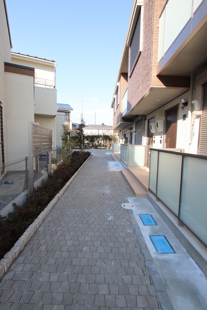 エントランス　建物への入口！