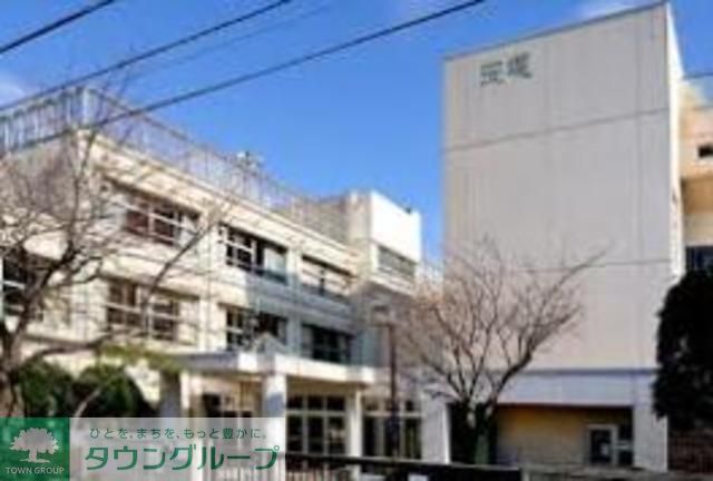 小学校　世田谷区立玉堤小学校（小学校）まで810m