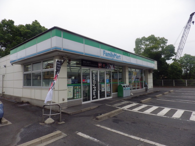 コンビニ　ファミリーマート 名四塩浜店（コンビニ）まで1338m