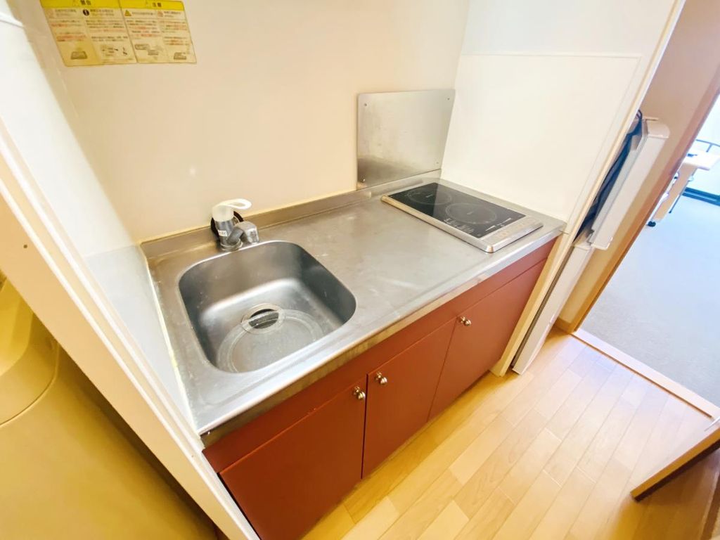 キッチン　※同物件別部屋写真※