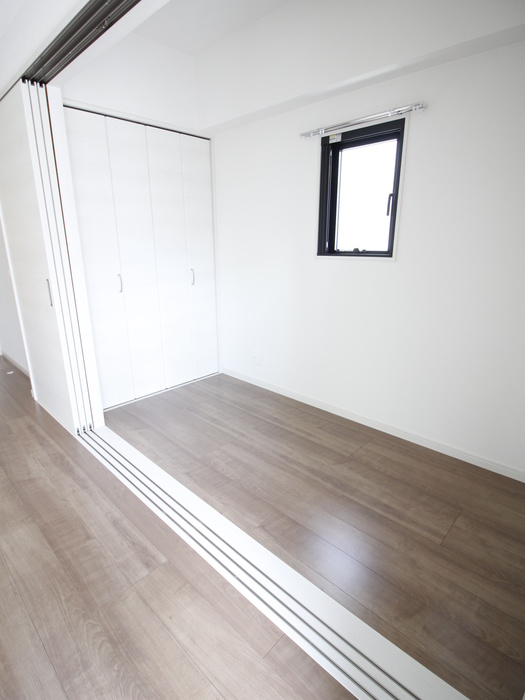 その他部屋・スペース　同じ部屋タイプの別部屋の写真です。現況と異なる場合は現況を優