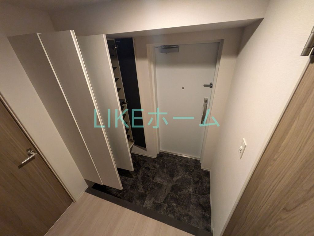 玄関　玄関