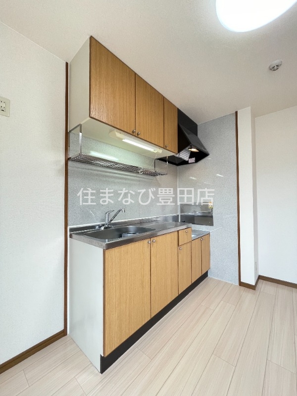 キッチン　同型別部屋写真