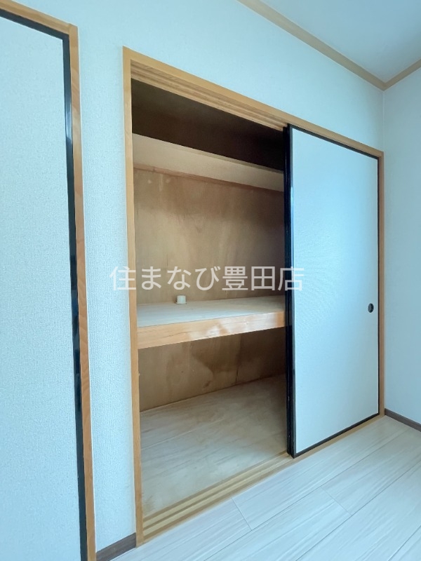 収納　同型別部屋写真