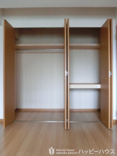 バルコニー　退去して間もない部屋の為、現状を優先とさせて頂きます。