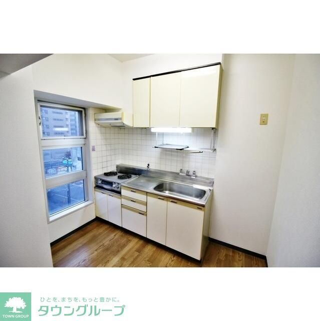 キッチン　イメージ。別号室写真。現況を優先します！お問合せはタウンハ…