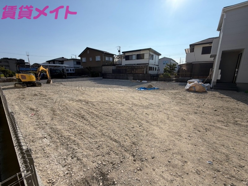 エントランス　建設中