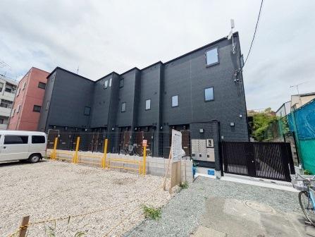 建物外観　外観は落ち着いています