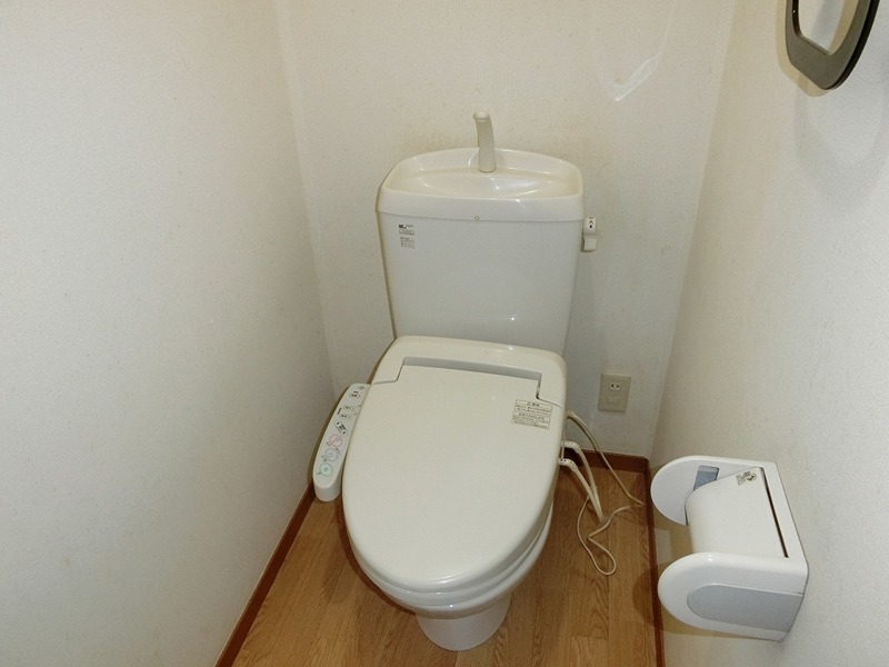 トイレ　別部屋参考写真