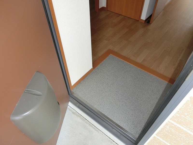 玄関　別部屋参考写真