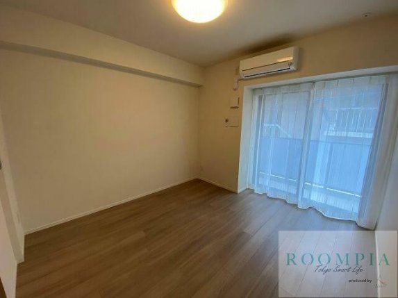 居室・リビング　※同タイプの別のお部屋です。