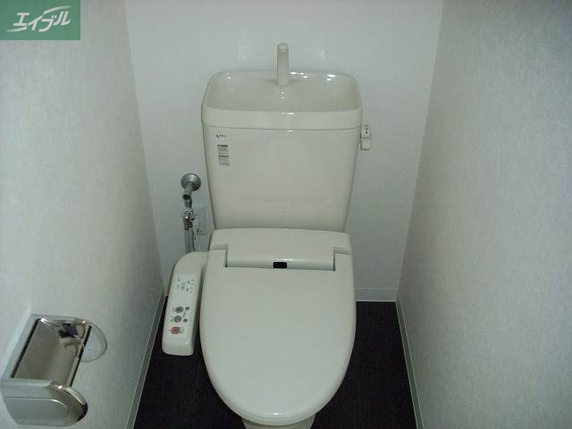 トイレ　ウォシュレット