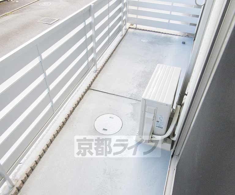 バルコニー　広いバルコニー