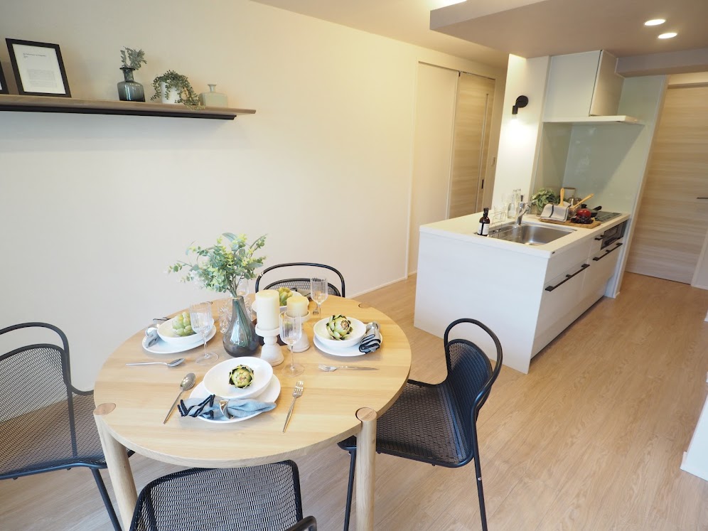 居室・リビング　同施工・別部屋写真