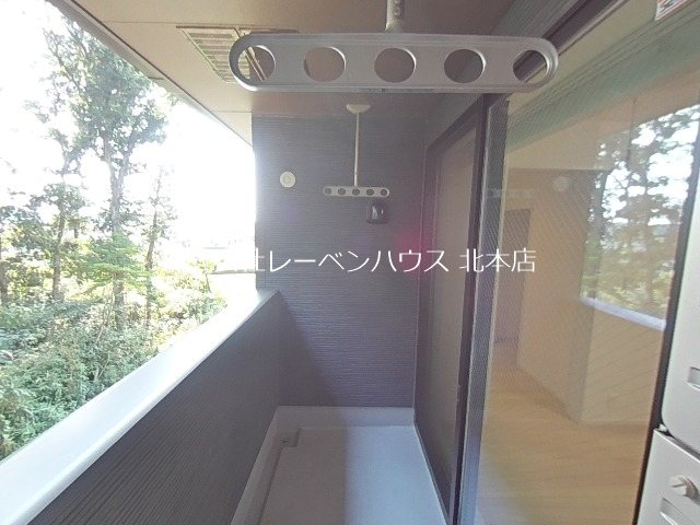 バルコニー　同モデル類似別物件参考室内写真