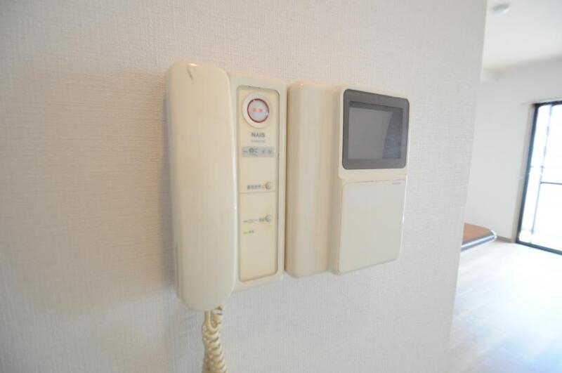 セキュリティ　モニター付きインターフォンでセキュリティ対策もバッチリ。