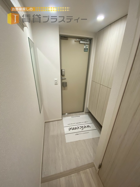 玄関　シューズボックス付き。