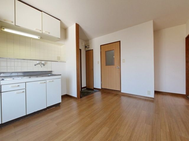 居室・リビング　★お部屋探しはタウンハウジング稲田堤店まで★