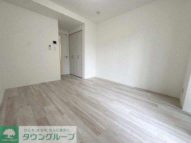 ジーメゾン川越稲荷町の居間写真