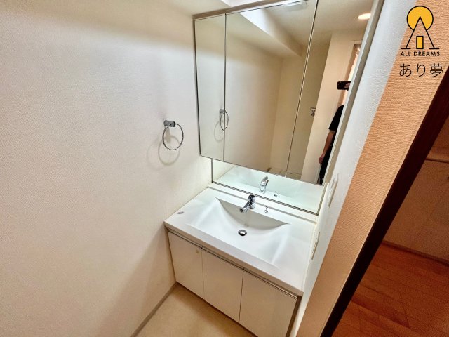 洗面設備　別部屋参考写真