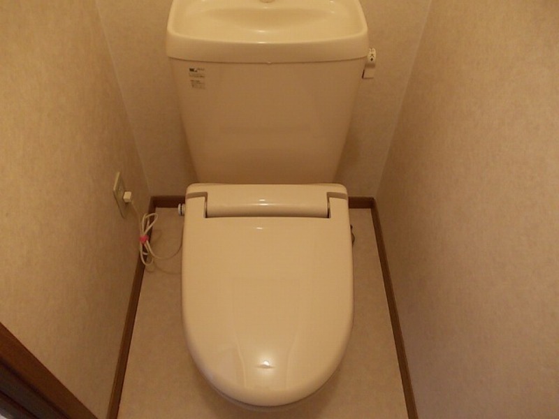 トイレ　図面と現状に相違がある場合には現状を優先