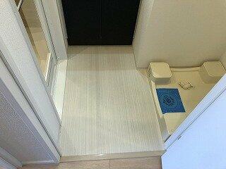 玄関　※過去退去時のお写真です