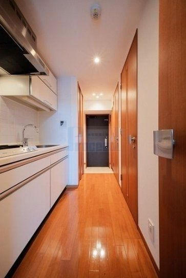 玄関　※別部屋参考写真※現況優先です