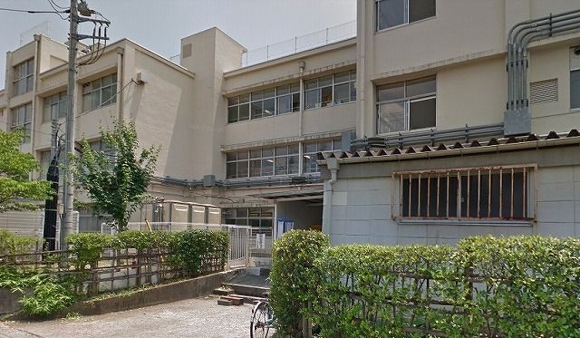 小学校　国立市立国立第二小学校（小学校）まで584m