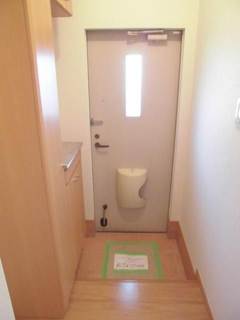 玄関　★お問い合わせはタウンハウジング町田店まで★