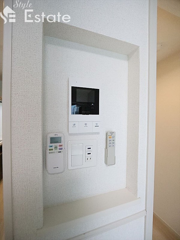 セキュリティ　モニター付きインターホン
