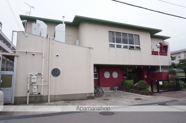 幼稚園・保育園　金沢泉丘こども園（幼稚園・保育園）まで145m