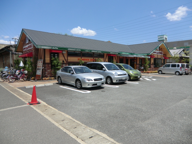 飲食店　コメダ珈琲店八尾高美店（飲食店）まで781m