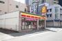 コンビニ　デイリーヤマザキ 名古屋女子大小路店（コンビニ）まで51m