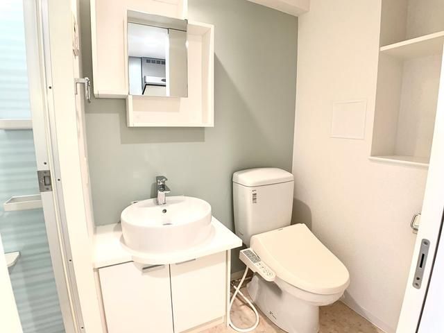 トイレ　清潔感のあるトイレです