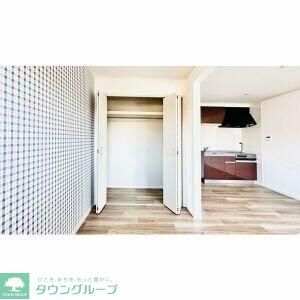 居室・リビング　同建物別号室