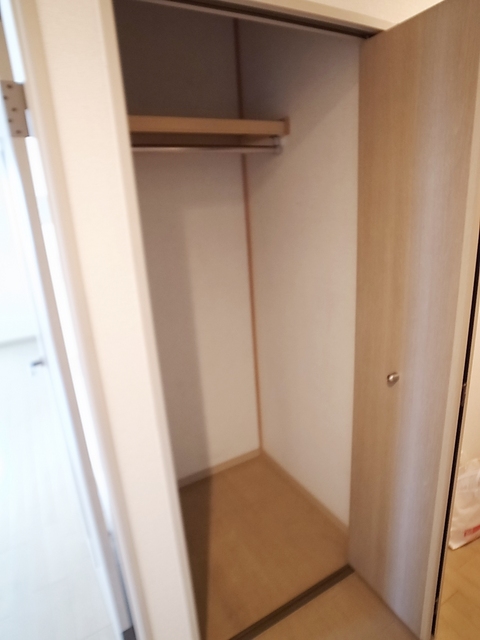 その他　廊下にクローゼットもあります！