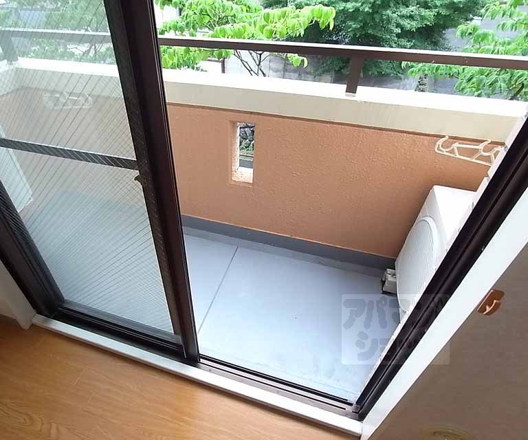 バルコニー　ベランダ