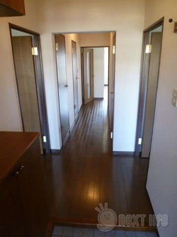 玄関　ヴェルドミールの玄関
