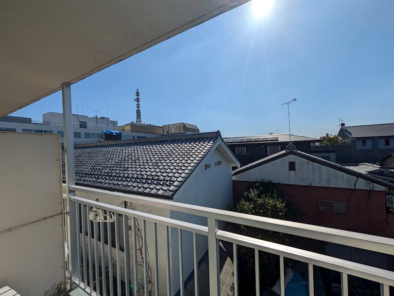 眺望　同建物別号室の室内写真です。(308号室)
