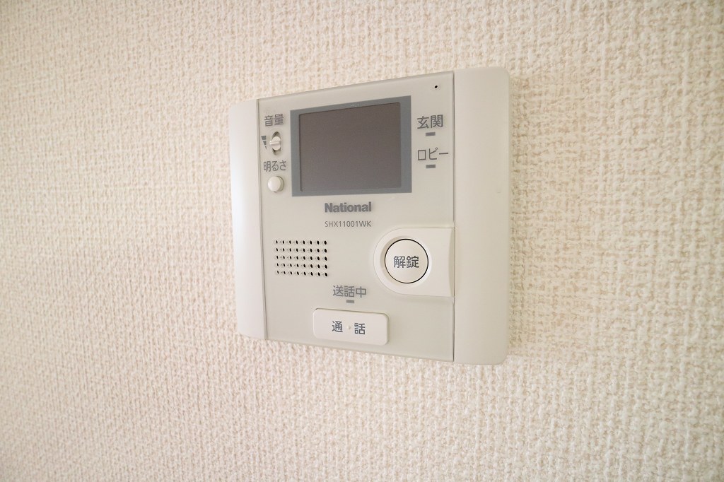 セキュリティ　TV付インターフォン※別号室参考写真