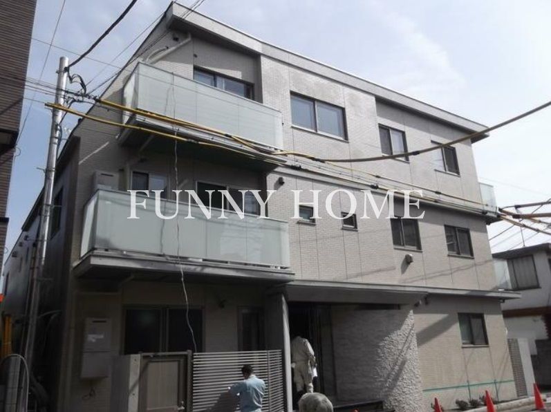 建物外観　小田急小田原線梅ヶ丘駅徒歩5分の賃貸マンション♪