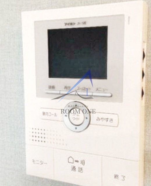 セキュリティ　モニター付きインターホンです。