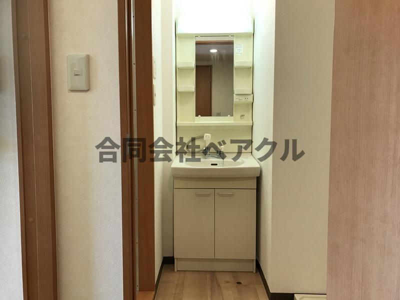 洗面設備　広い洗面スペース