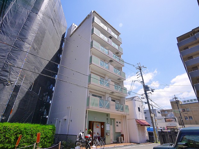 建物外観　外はこのようになっています