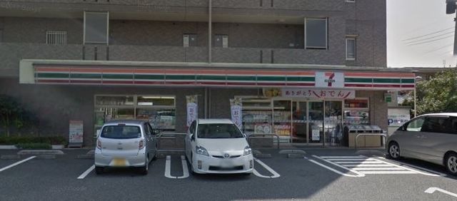 コンビニ　セブンイレブンさいたま上峰店（コンビニ）まで691m
